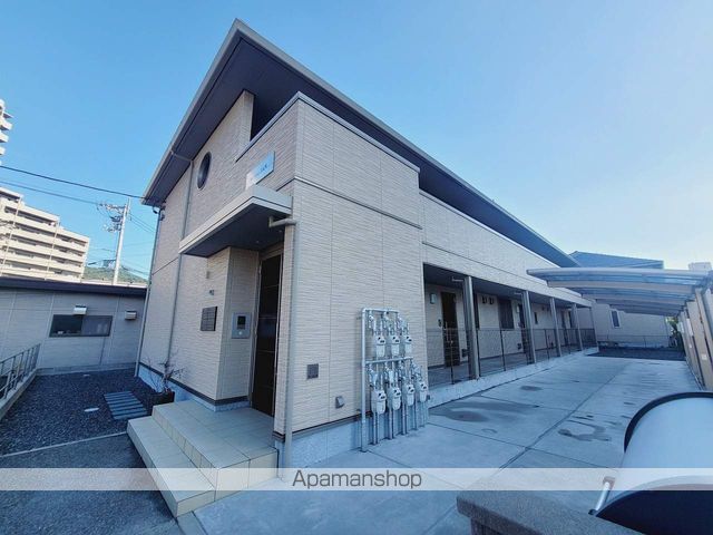シャーメゾン月見町の外観写真