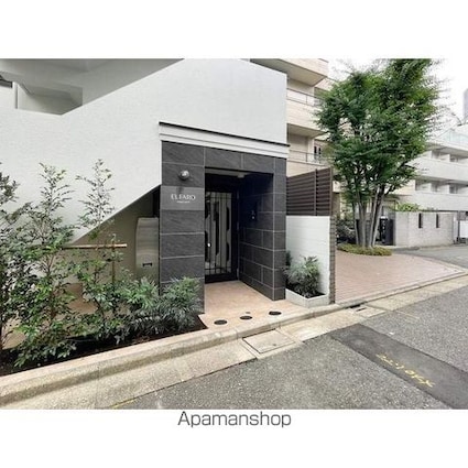 エルファーロ三軒茶屋Ⅱ[1K/23.42m2]の外観3