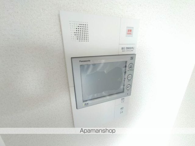グランカリテ北大阪RIVIEの内装写真