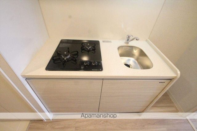 コンフォリア江坂広芝町の内装写真