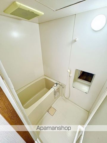 POTETO IIの内装写真