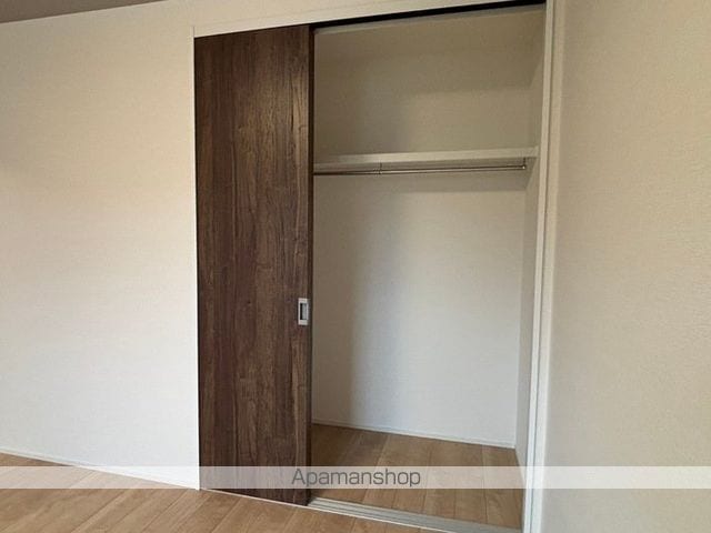 アズールの内装写真