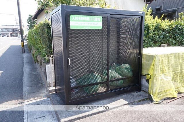 サン・アベニールBの内装写真