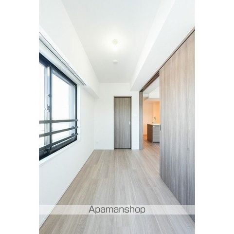 コンフォリア・リヴ永福町の内装写真