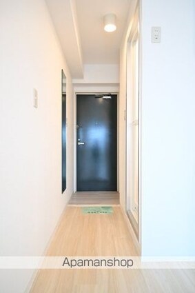東京都世田谷区弦巻３丁目[1R/17.01m2]の玄関1