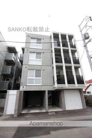 LUX FORTの外観写真