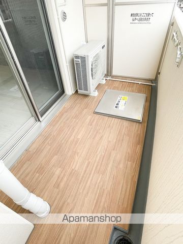 セレニテ江坂ルフレの内装写真