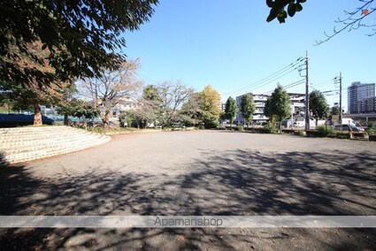 新屋ビル[1K/24.36m2]の周辺8