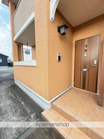 クレストールKの玄関写真