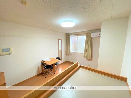 レオパレスプリマヴェーラ[1K/23.71m2]のリビング・居間2