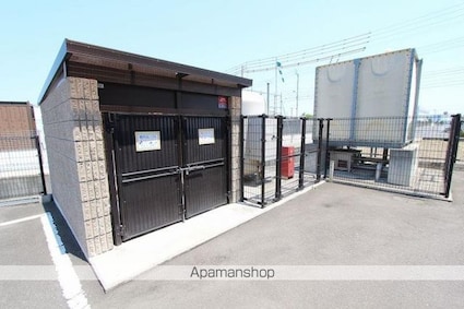 香川県高松市太田下町[1LDK/60.05m2]の共用部3