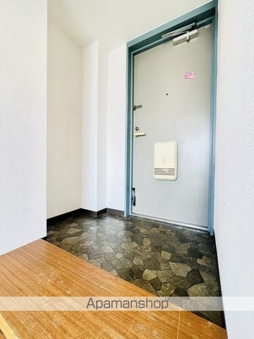 アーチスト赤川の内装写真