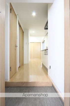 ＭＡＹＦＡＩＲ　ＫＩＹＯＭＡＣＨＩ　ＰＲＥＭＩＵＭ[1LDK/32.2m2]の玄関