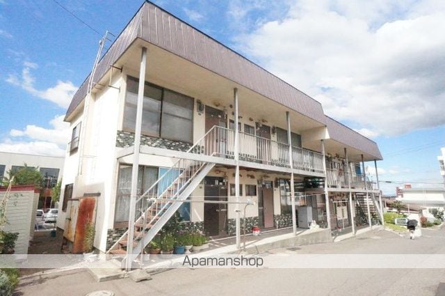 大場ハイツ2号棟の外観写真