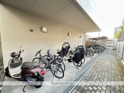 Ｉｓｔｙｌｅ　Ｆｕｎａｉｒｉ[2LDK/51.12m2]の共用部3