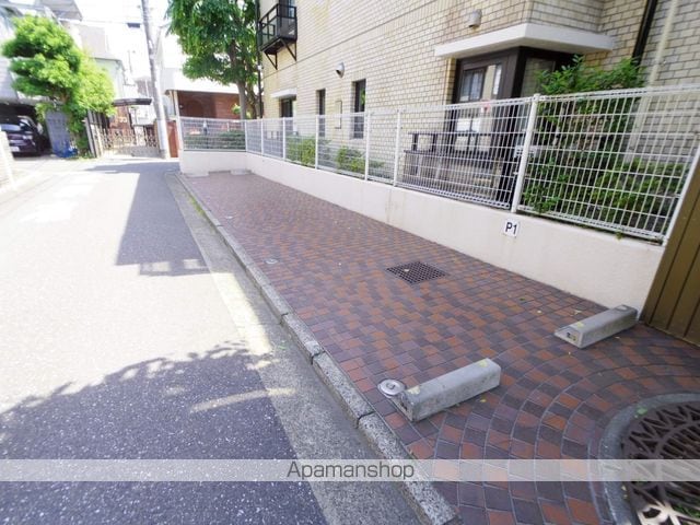 アーバネックス武蔵野[3LDK/89.15m2]の駐車場