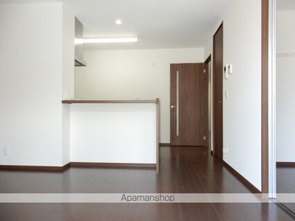 ｃｏｃｏ　ｆｅｒｍｅ[2LDK/65.5m2]のリビング・居間