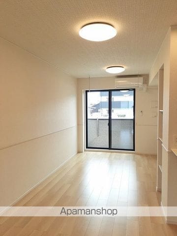 garden house Kの内装写真