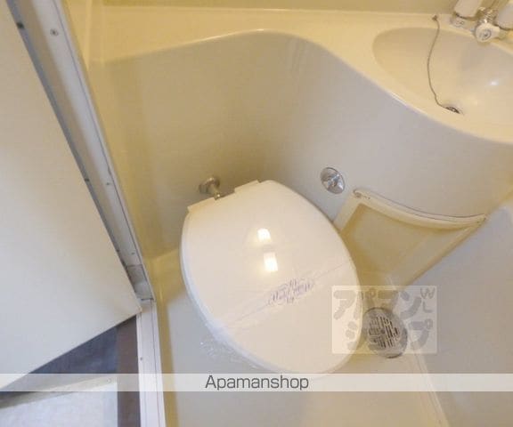 二軒茶屋マンションの内装写真