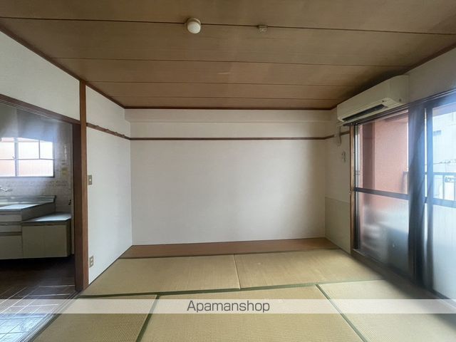 塩本ビルの内装写真