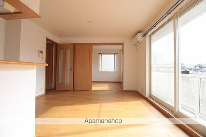 長野県岡谷市長地柴宮３丁目[2LDK/56.51m2]のリビング・居間