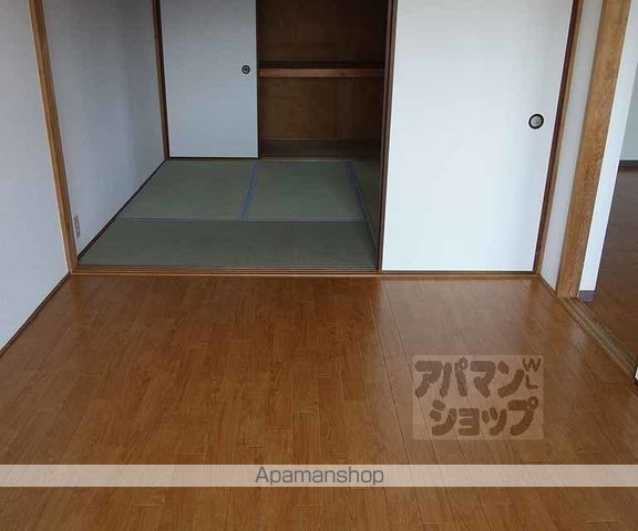 スクエアメゾン並河の内装写真