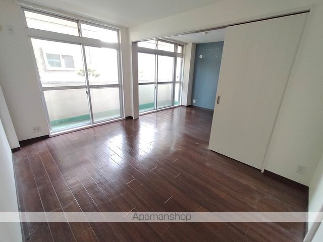 マンション辻田の内装写真