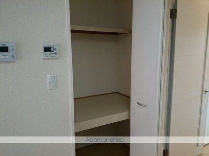 フレシール[1LDK/36.57m2]の収納
