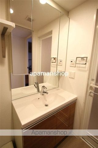 アーバネックスSHINSAIBASHIの内装写真