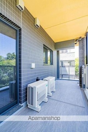 オーパスレジデンス南青山[2LDK/70.53m2]のバルコニー