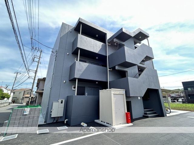 クレストの外観写真