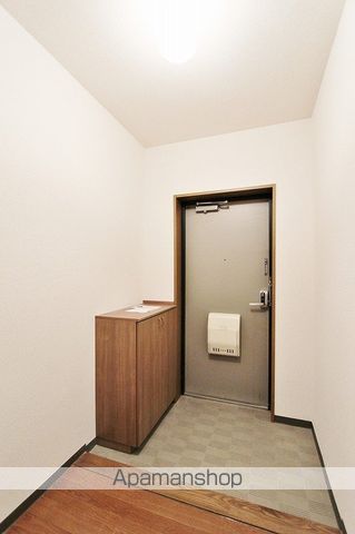 HELLO INGSの内装写真
