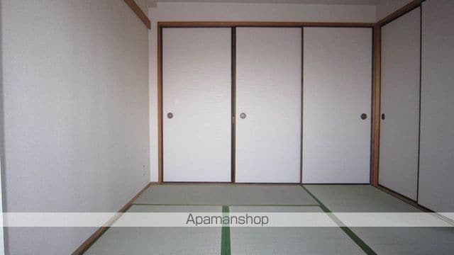 ヤスダビルド7の内装写真
