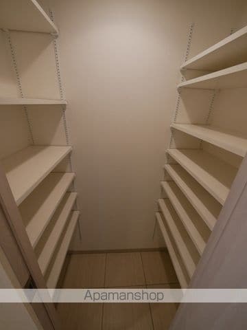 OPUS RESIDENCE SHINSAIBASHI SOUTの内装写真