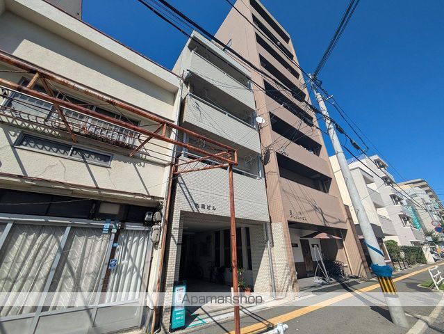 丸岡ビルの外観写真