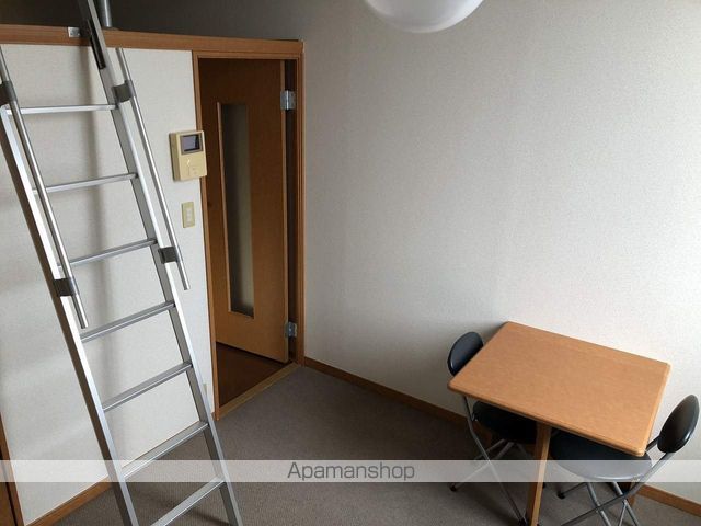 レオパレスJUNA鵠沼の内装写真