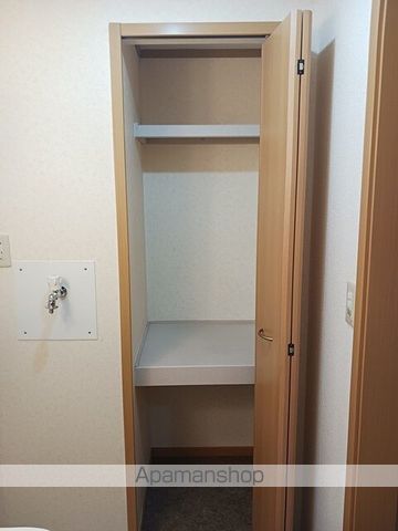 コウチターナの内装写真