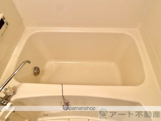 リヴァーパークII Bの内装写真