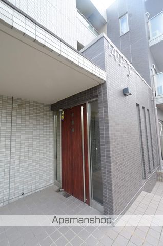 AP−Vの玄関写真