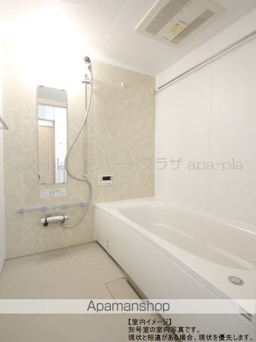 クレール・シャンブルIIIの内装写真
