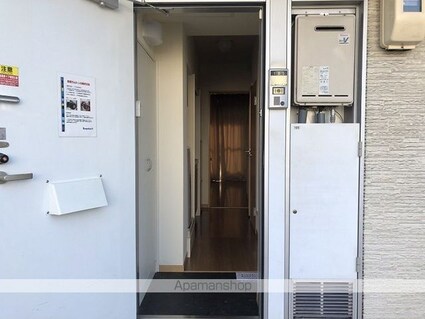 レオパレス新開[1K/20.81m2]の玄関