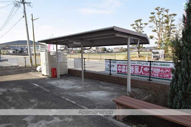 ＡＲＴ　ＱＵＥＥＮのイメージ