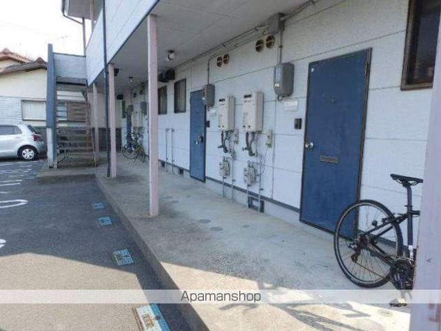 エステート野原の玄関写真