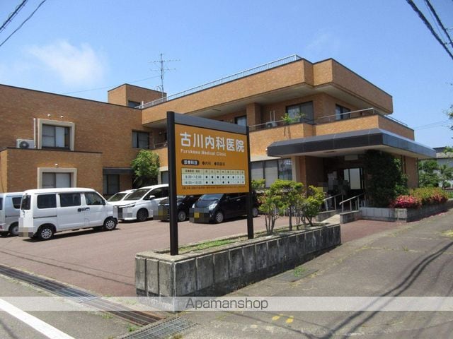 クレストの周辺写真
