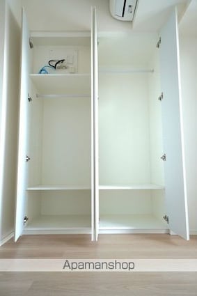 Ｊ．ＧＲＡＮ　Ｃｏｕｒｔ　品川西大井ＥＡＳＴ[1DK/27.3m2]の収納