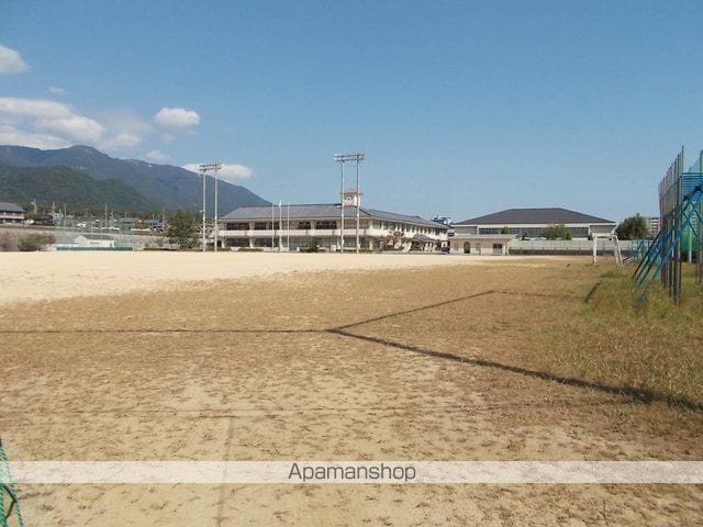 サンロイヤルの周辺写真