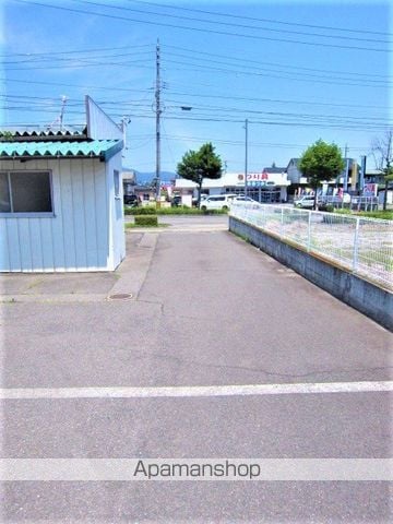 グランドゥール坂口の周辺写真