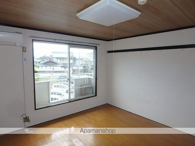 フレグランスWEST A棟の内装写真