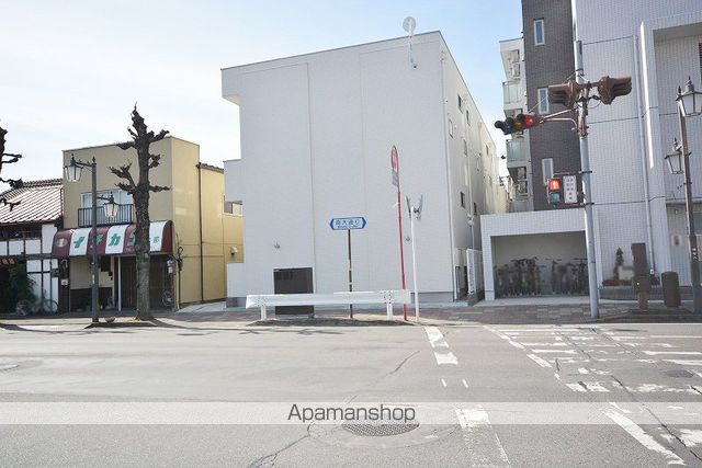 アーティス高崎の外観写真