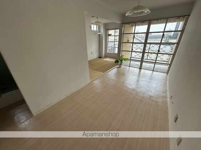 アパルトマンKの内装写真